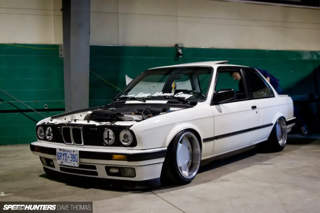 Volkswagen 1.8t Swapped BMW E30 - Stance Is Everything